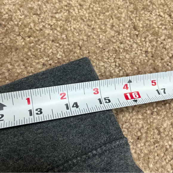 Champion High Rise Sweat Shorts Size Medium - Picture 6 of 9